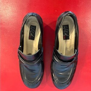 Vintage 90’s Black Women’s Leather Penny Loafers